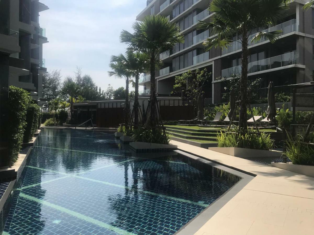 The Pine Hua Hin Apartment Bagian luar foto