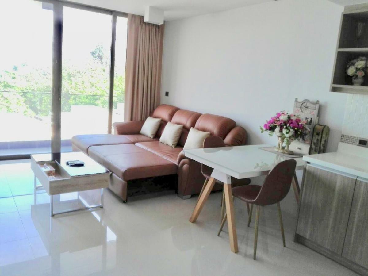 The Pine Hua Hin Apartment Bagian luar foto